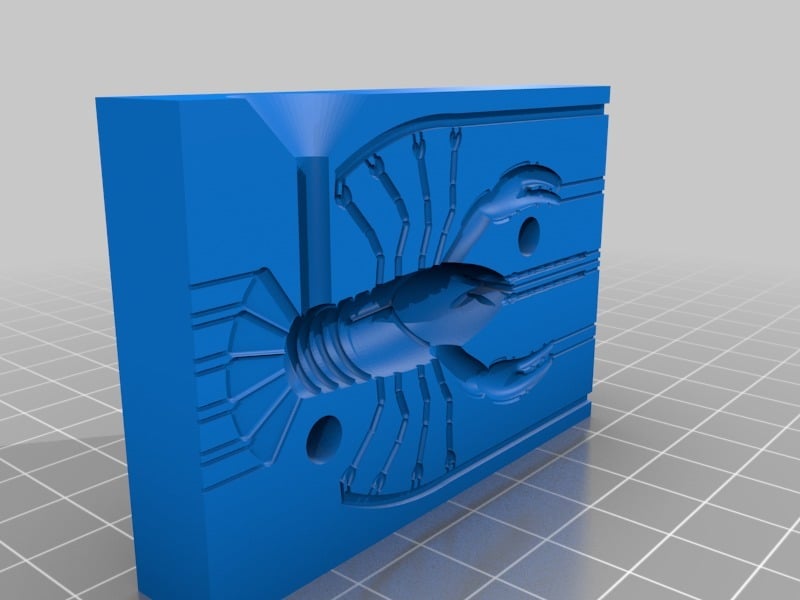 Crayfish lure with mold