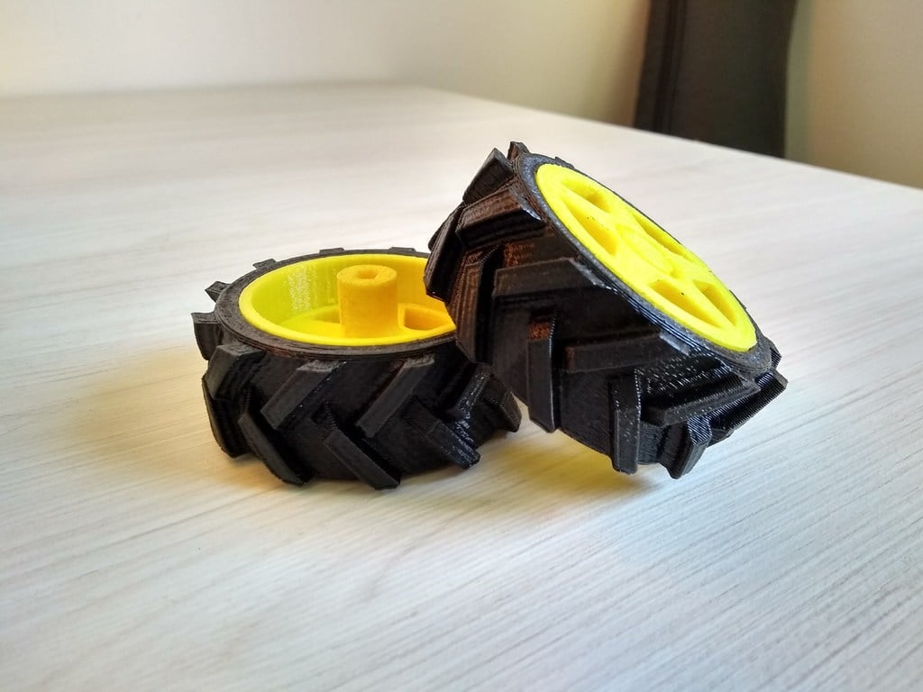 Arduino Tractor Wheel