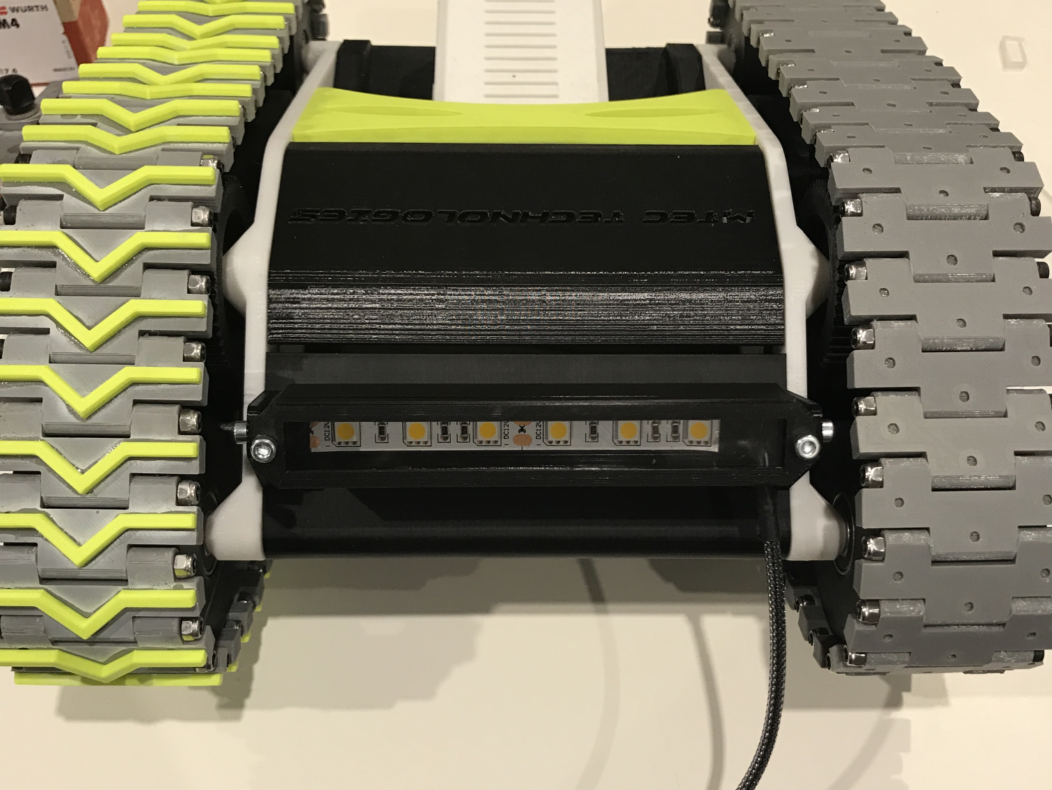 efe0466e-5827-41cb-8735-ef269ba36420