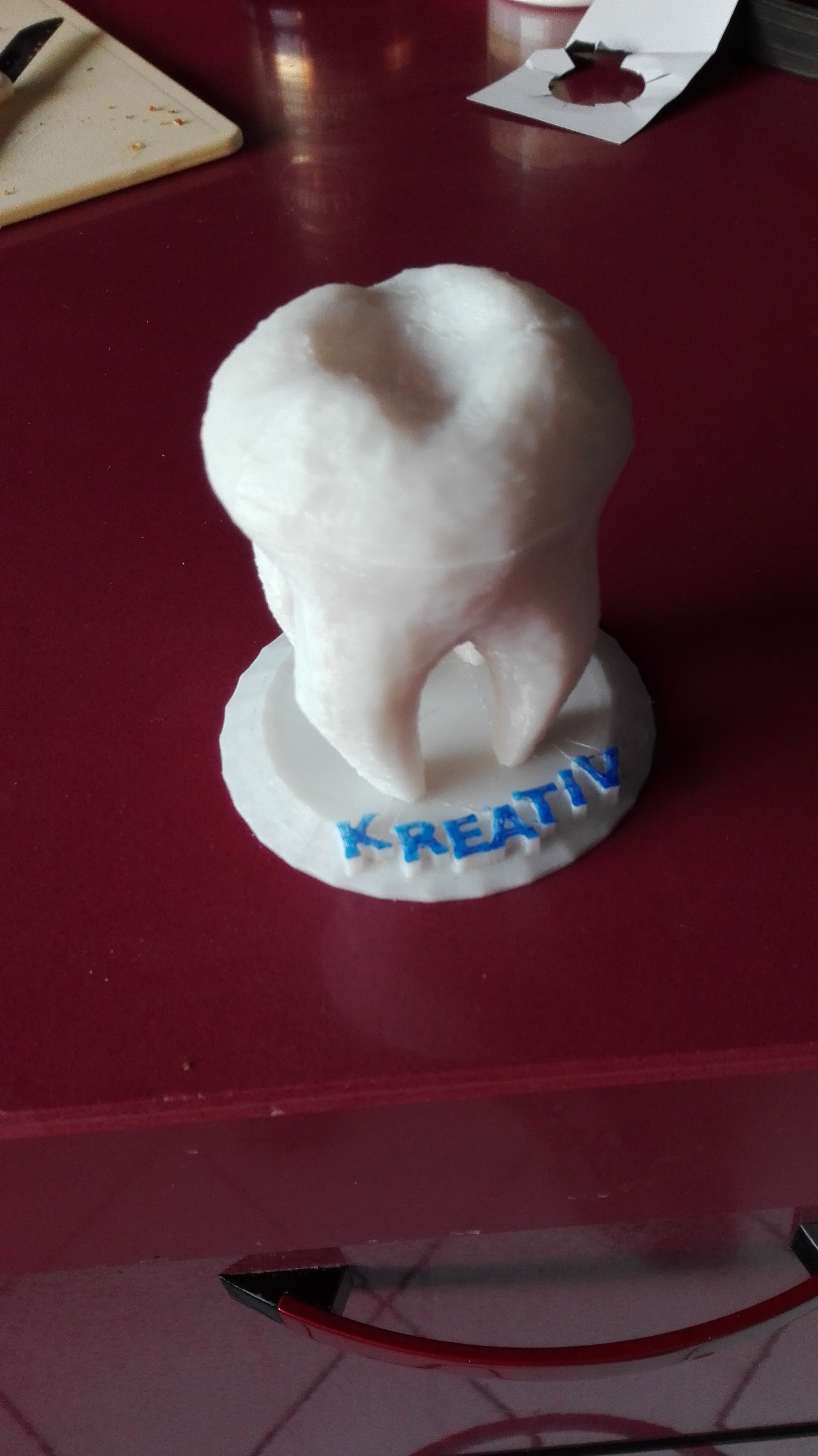 Personalized hollow tooth container