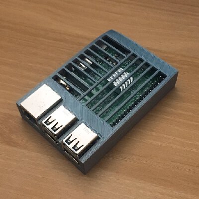 Simple case for Raspberry Pi 3b | 3d print model