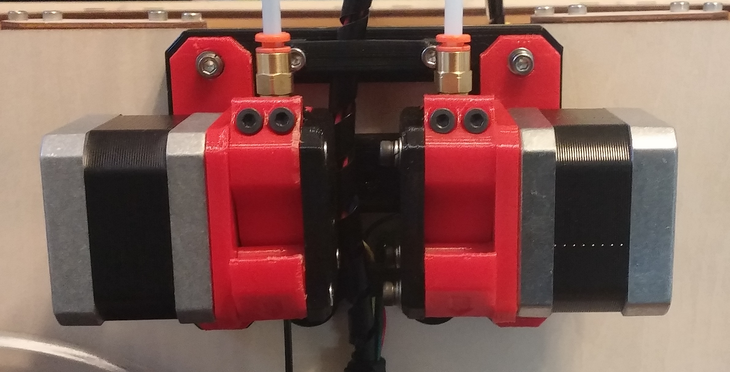 3Dator Bowden Extruder- With Replicator_FlashForge_CTC Dual Extruder Bracket