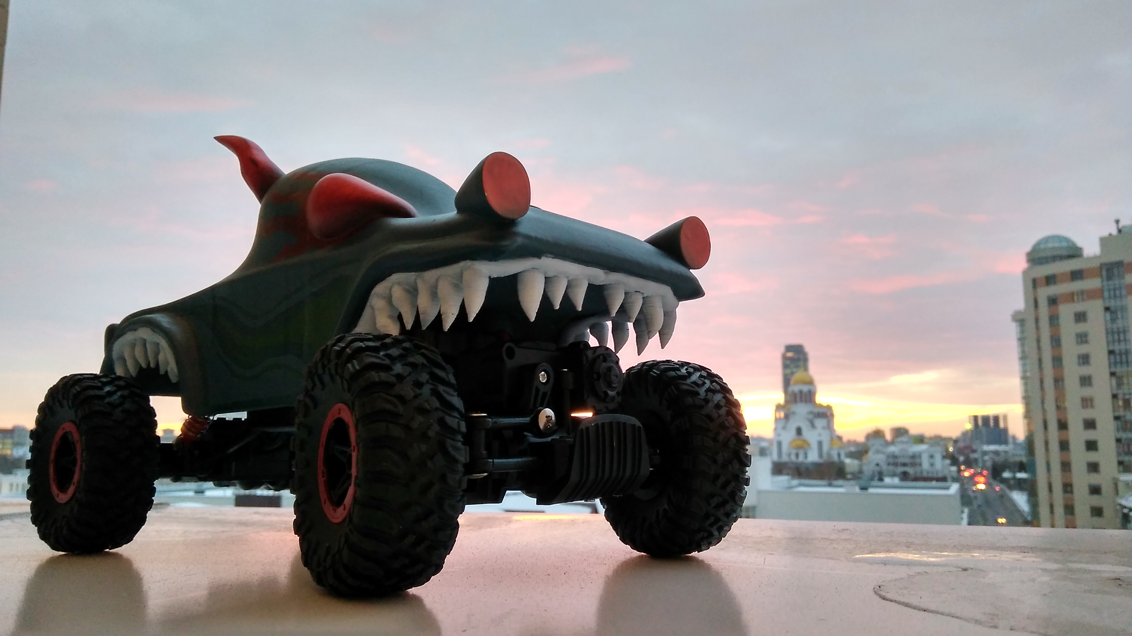 haunted house monster truck
