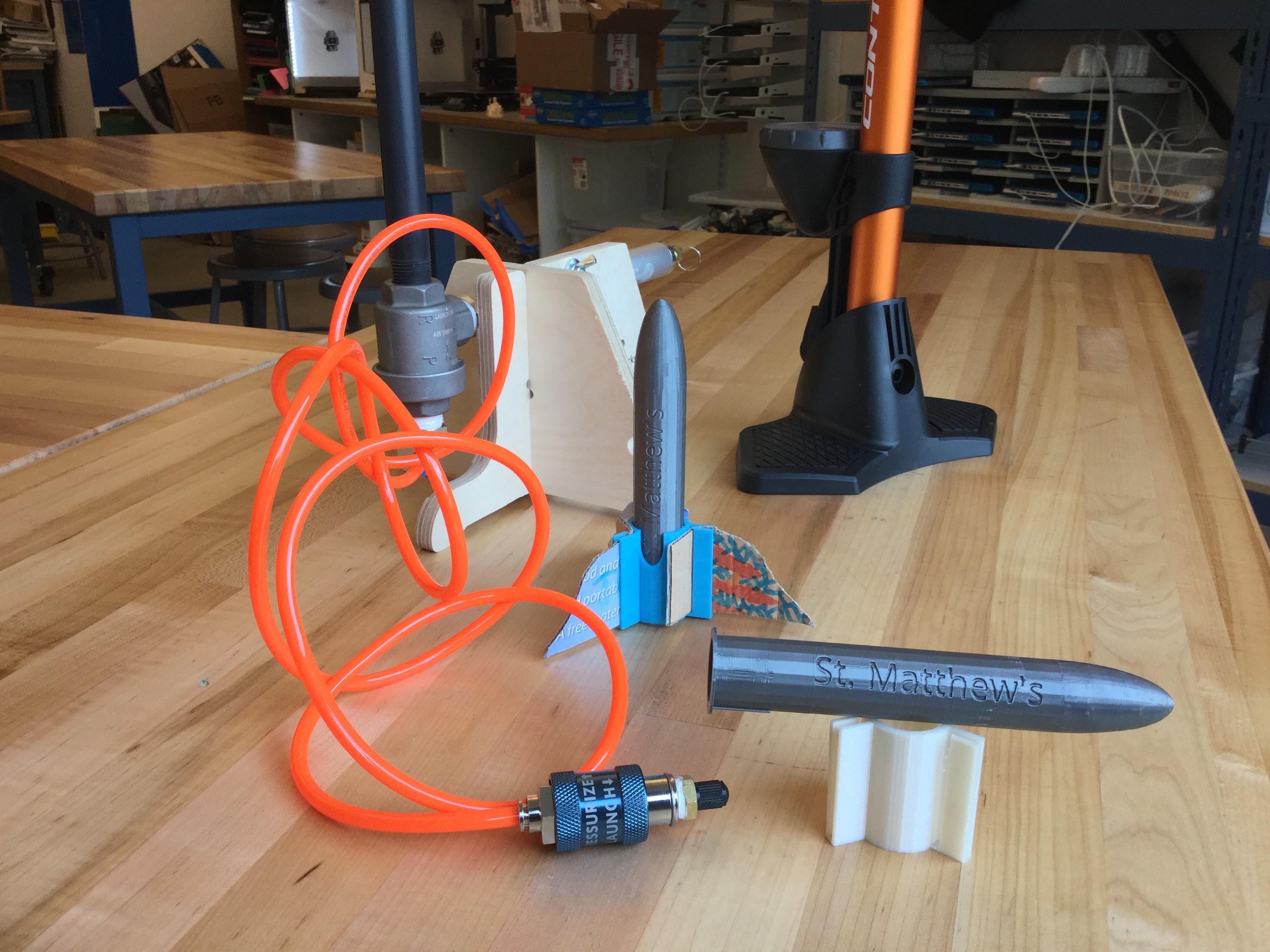 Air Rocket with Fin Collar