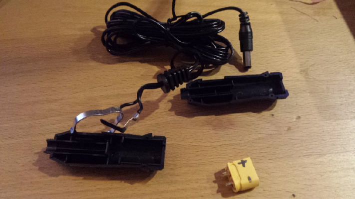 xt60_cable_protection EV200D external LiPo diy cable | 3d print model