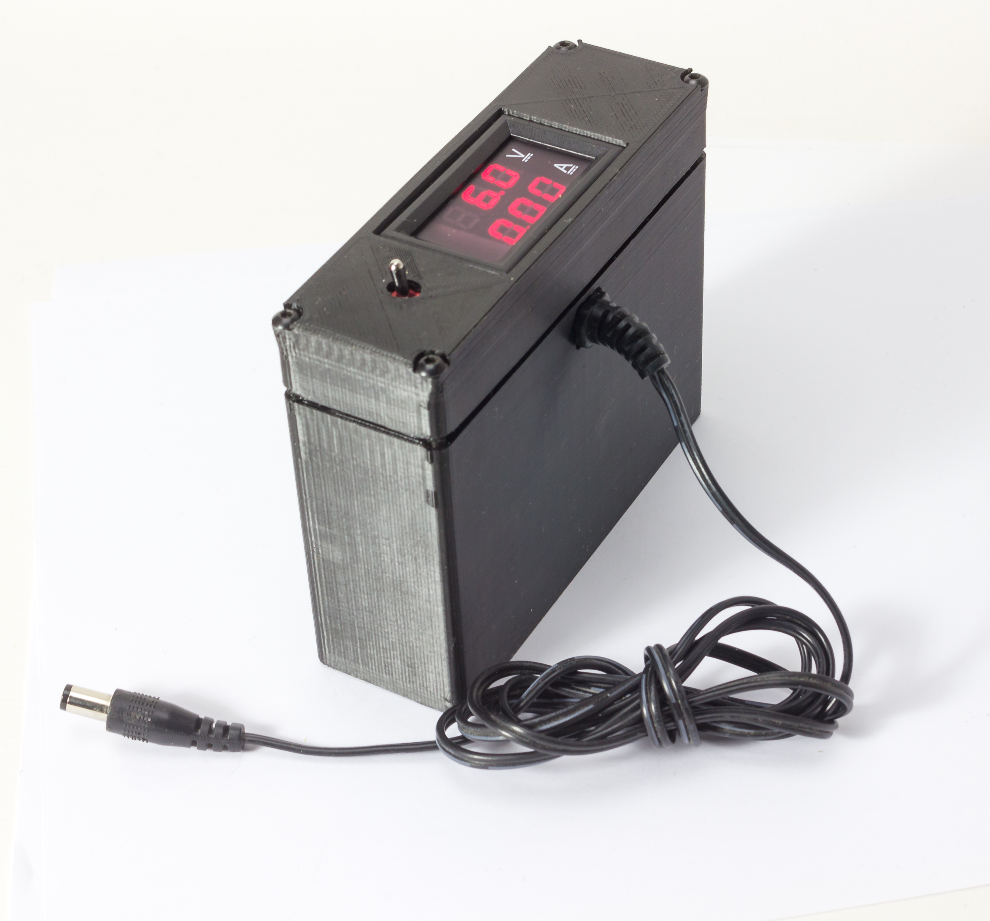 Fatshark_Skyzone FPV goggles lead battery box with volt & ammeter V1