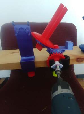 Yarn_Wool Winder All printed power tool driven | 3d print model