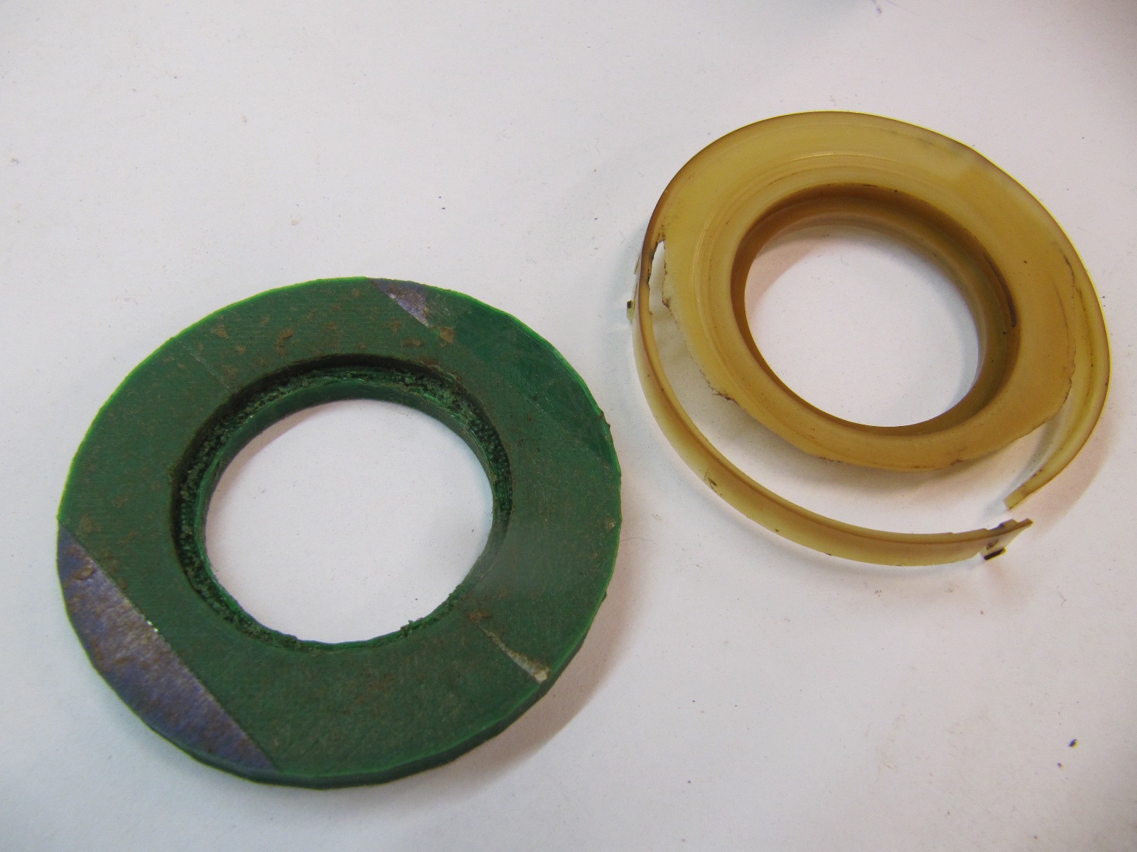 f963fdfb-40f8-4cb2-8ffa-d14e883b9a38