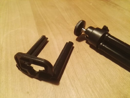 Replacement phone clamp for a mini camera tri-pod | 3d print model