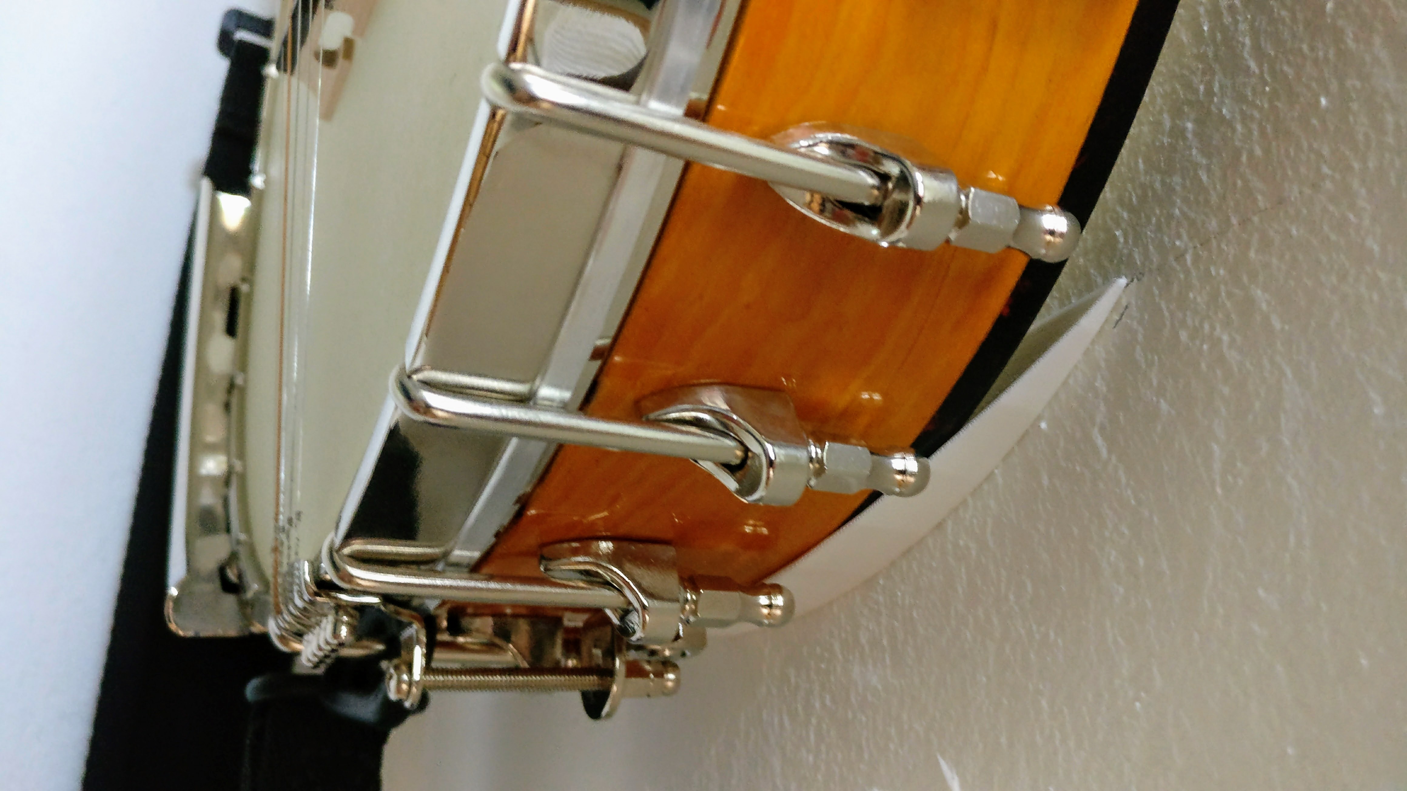 Banjo wall console