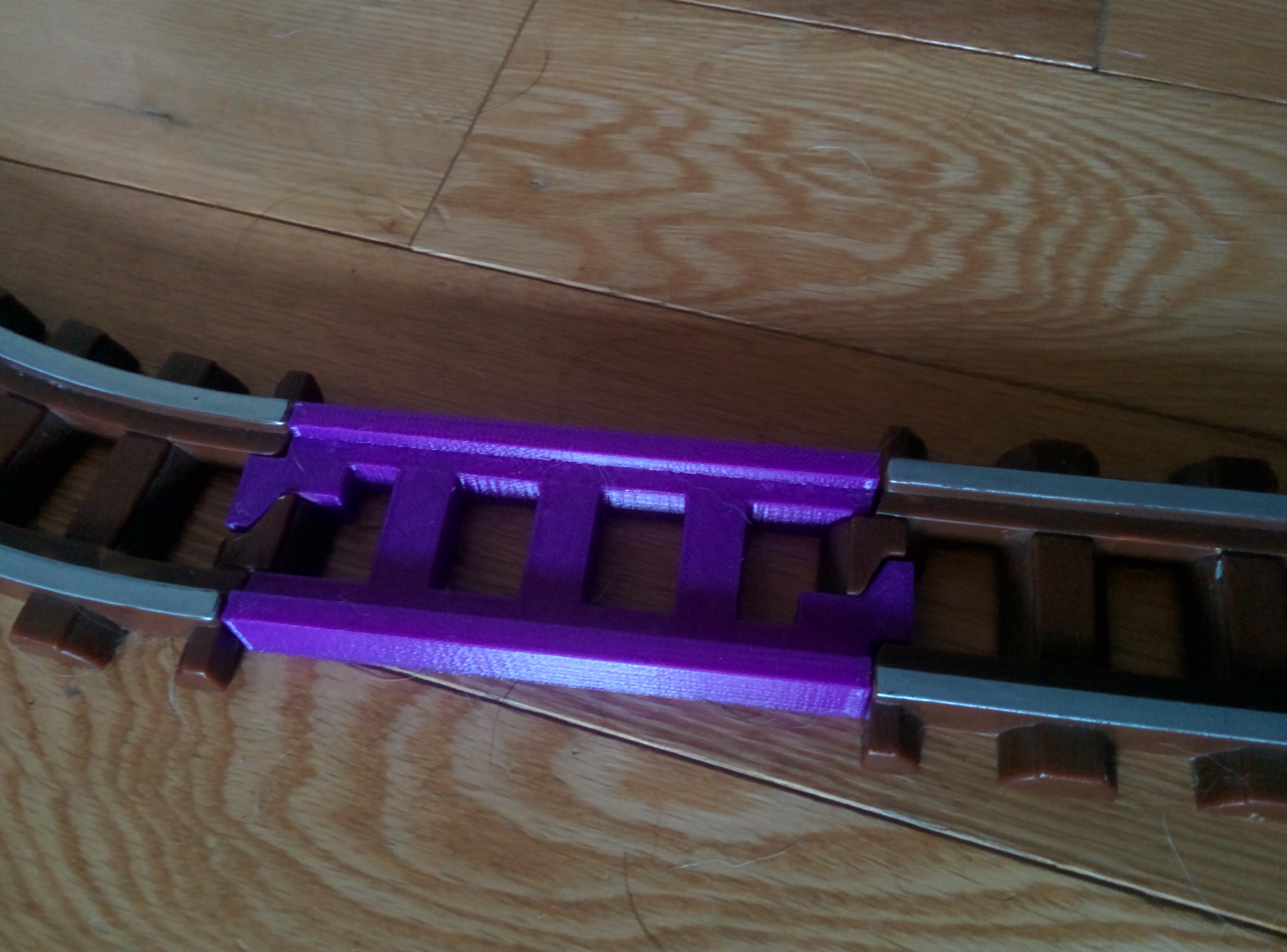 Lincoln Logs Railroad basic straight track piece - IMPROVED