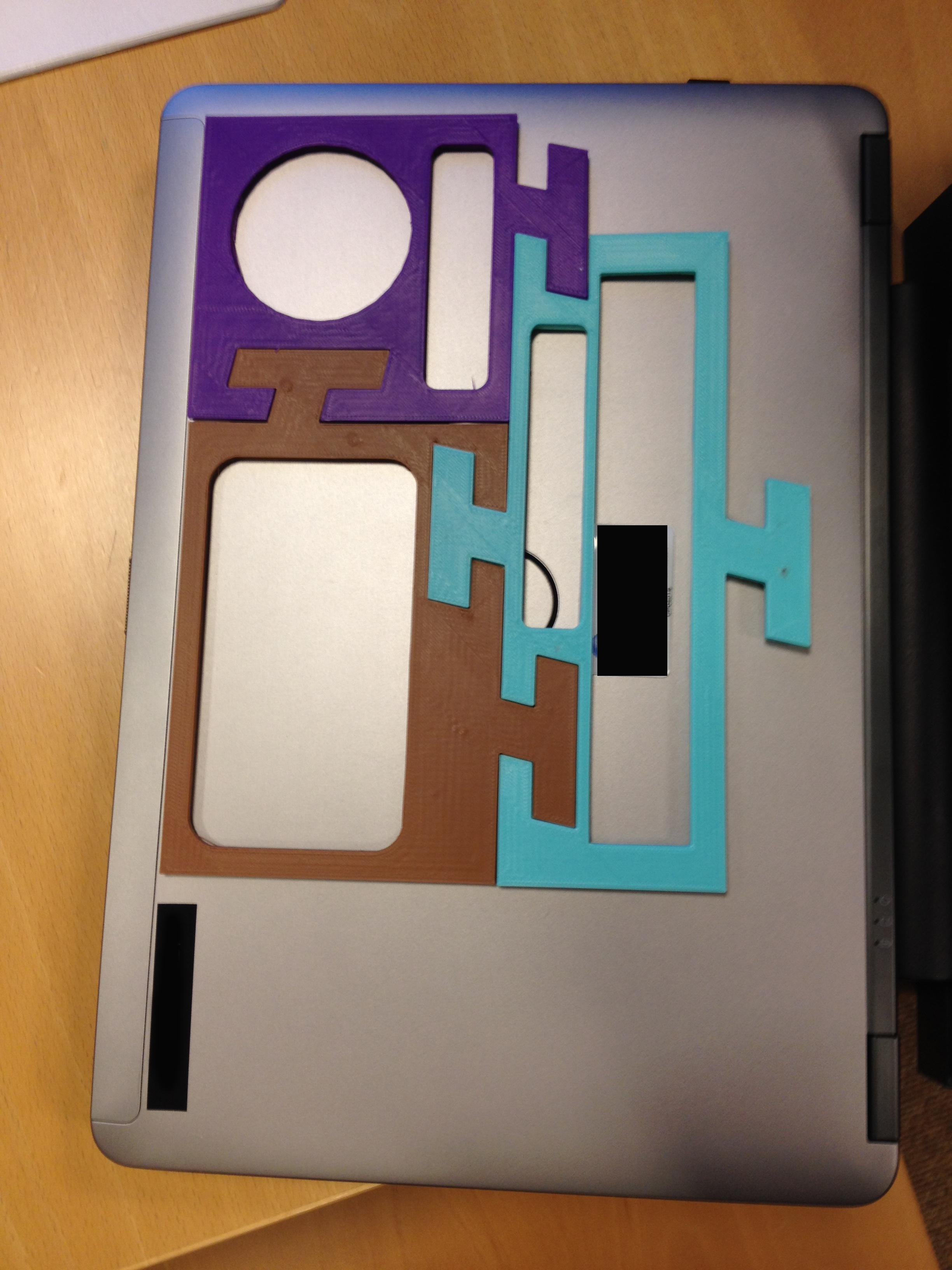 Laptop tray version 2