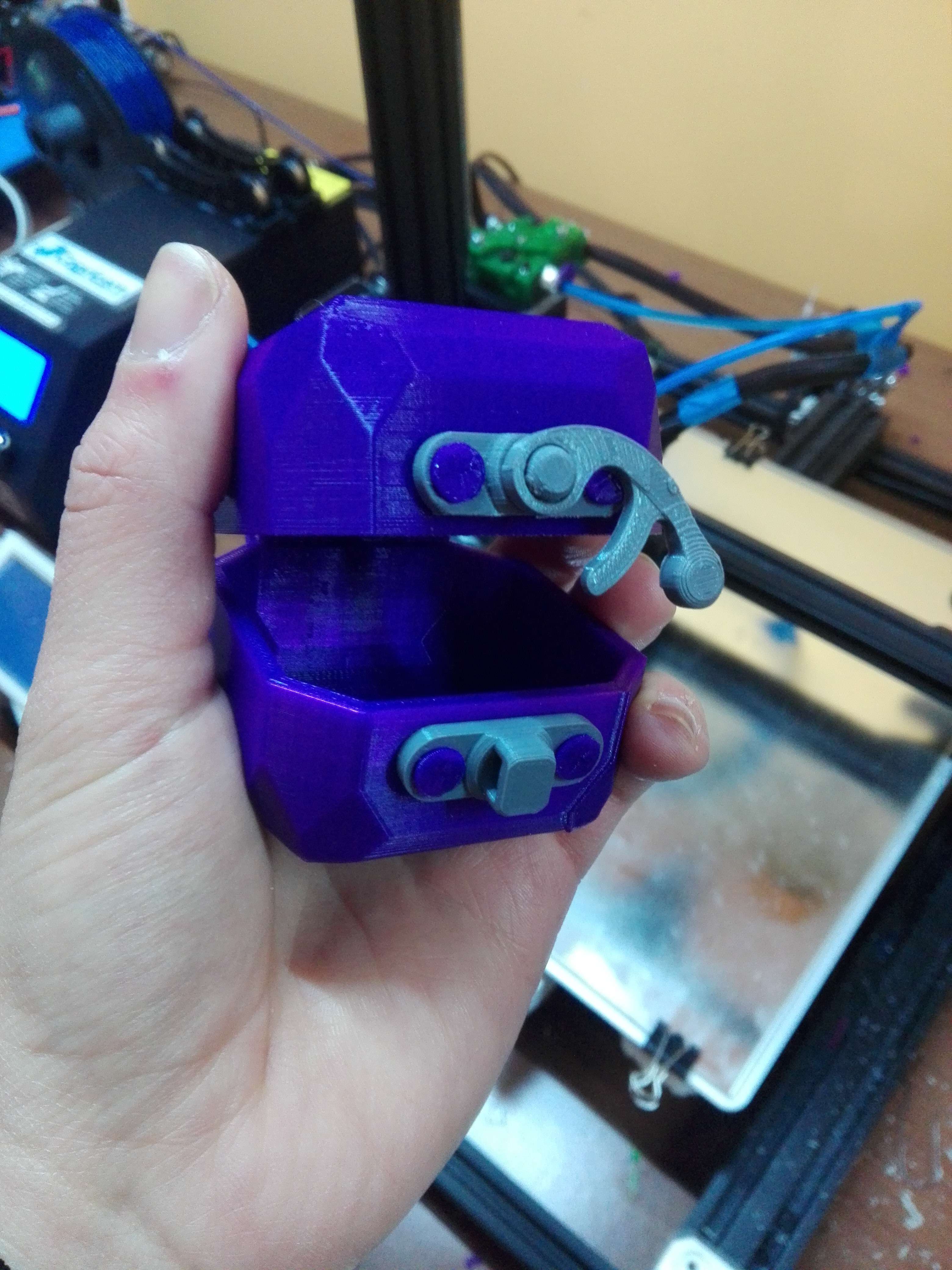 fef217a3-d343-4da5-8b29-35a0e0529475