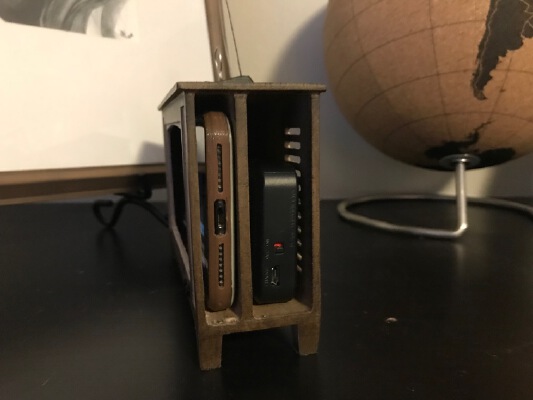 Iphone plus retro t.v. | 3d print model