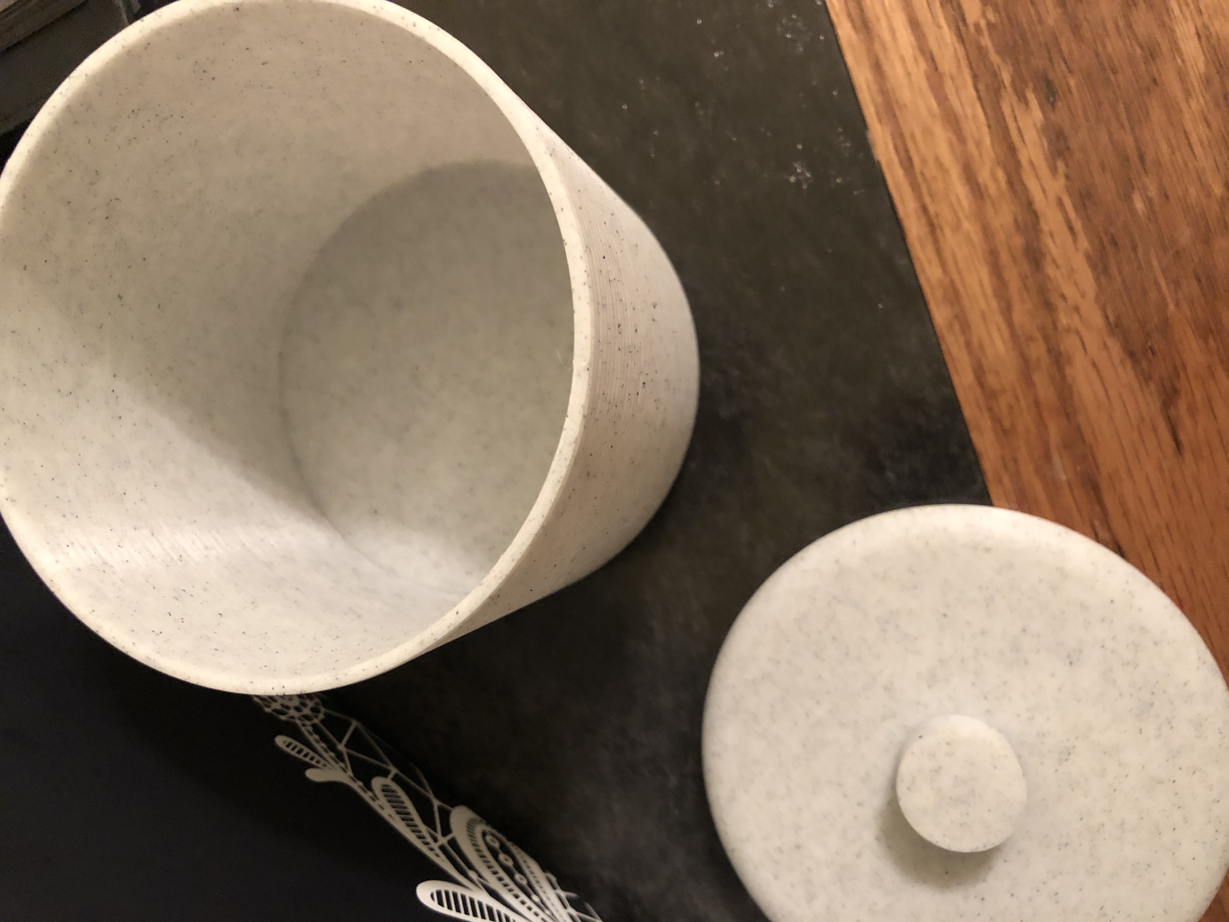 Ridged Cotton Swab Holder