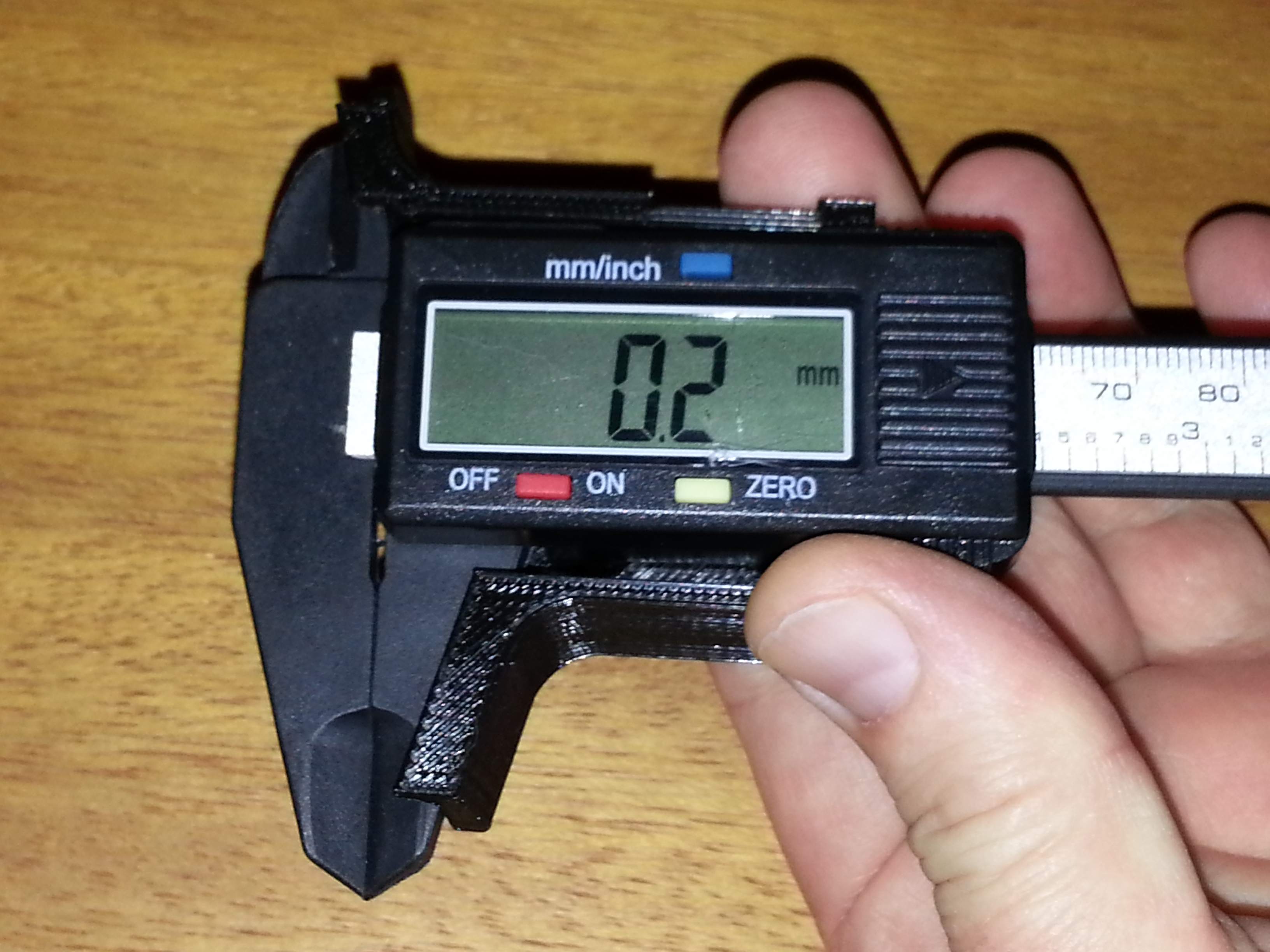 CARBON CALIPER HOLDER