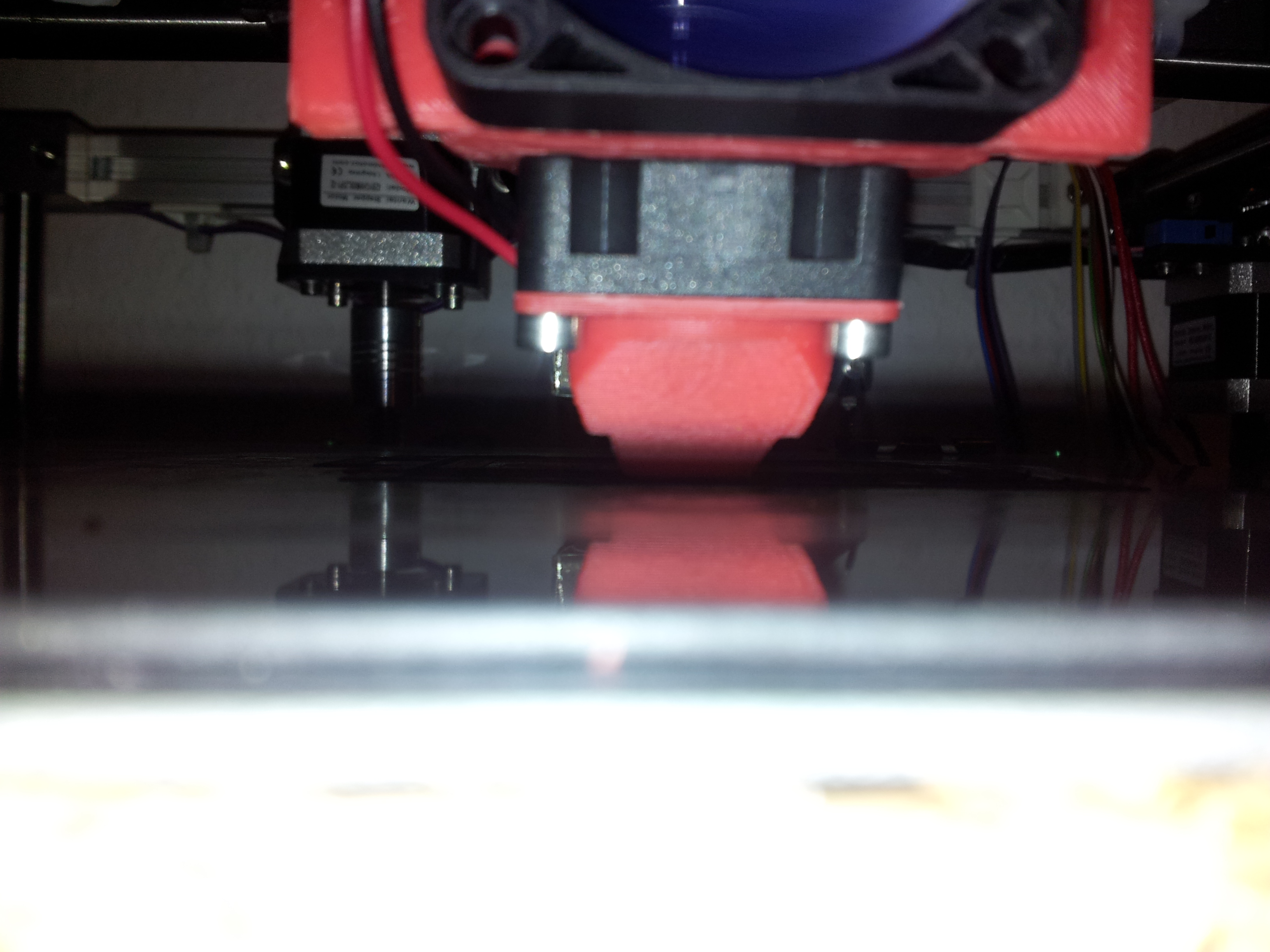 Sparkcube filament cooler conduct