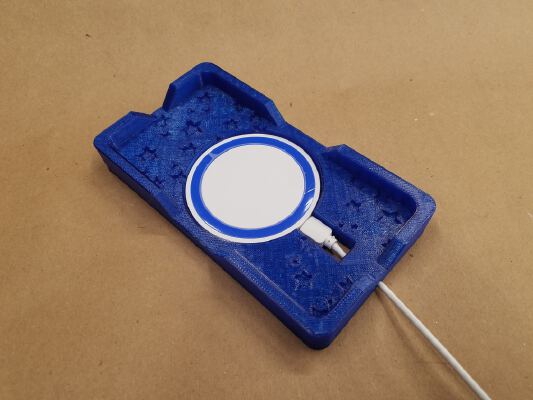 Wireless Charger base - phone and tablet | 3d print model