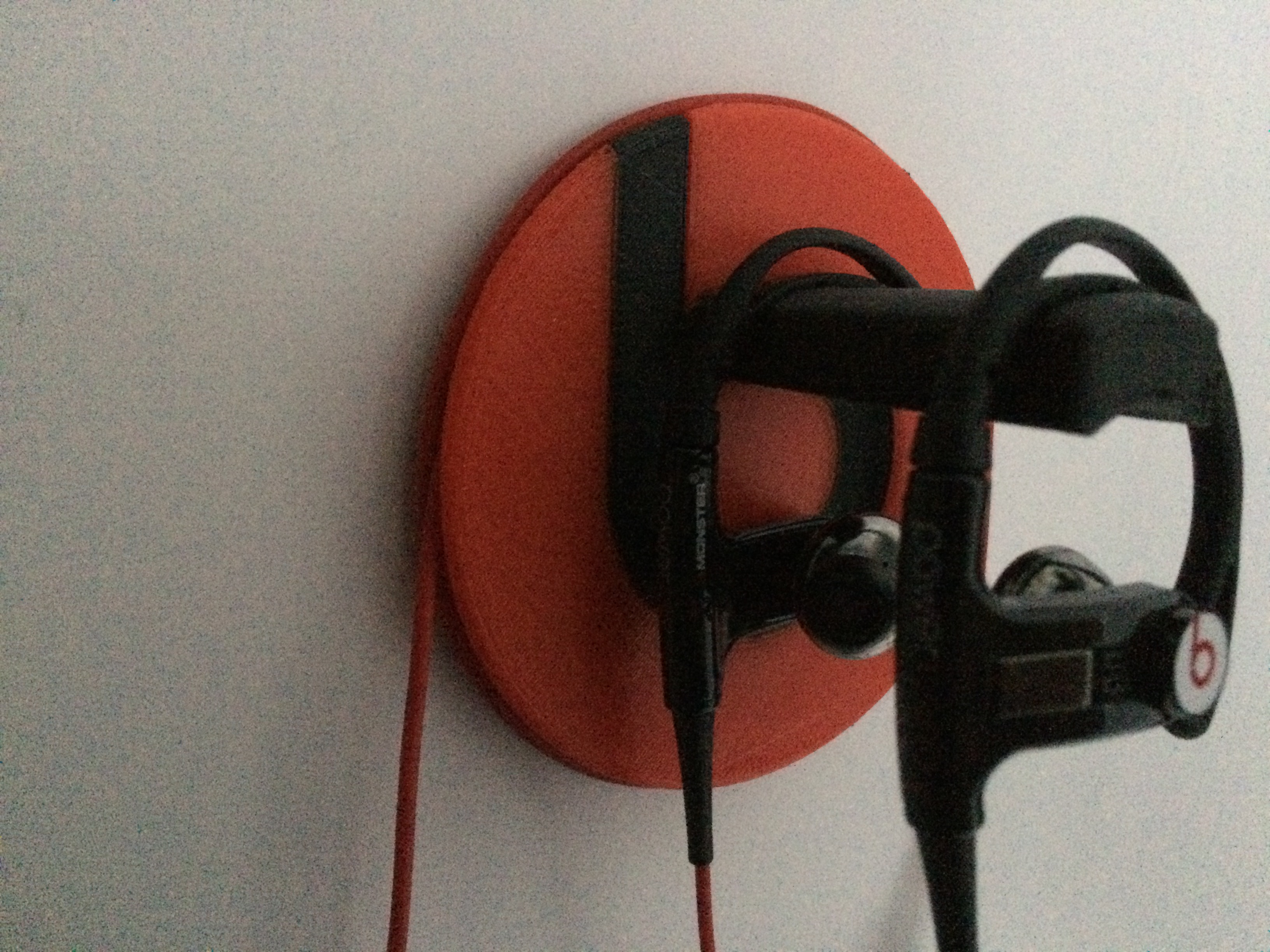 power beats wall bracket