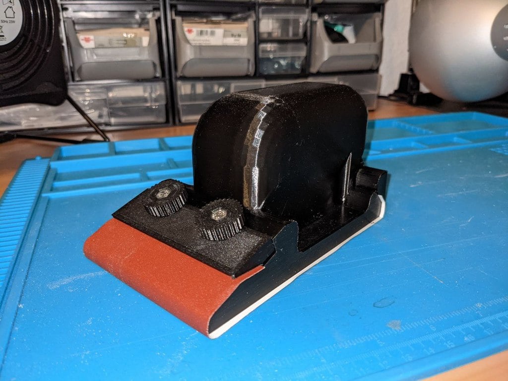Sanding Block (with comfortable handle and firm grip of sandpaper)