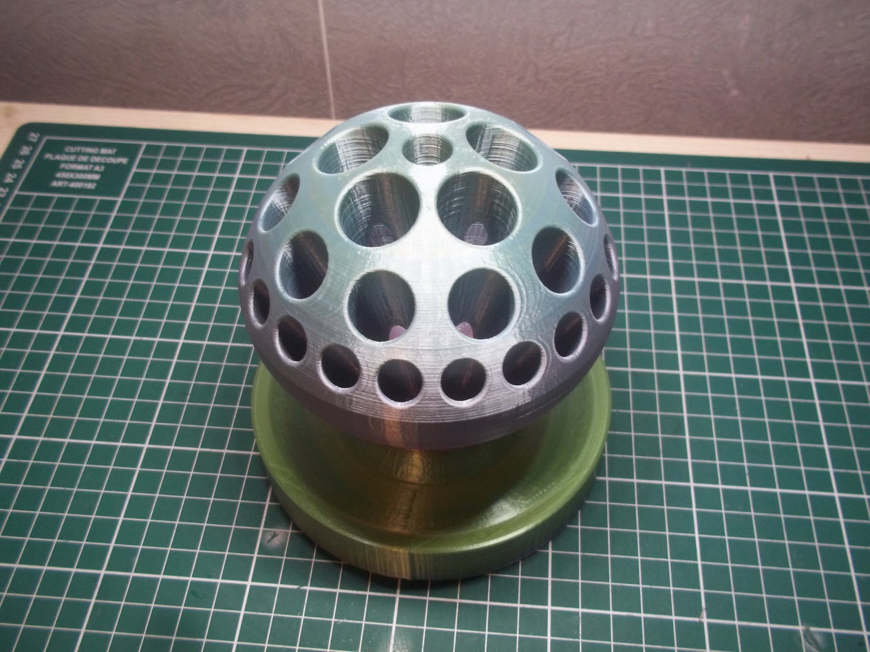 Cosmetics Arsenal Organizer W_base & bearing