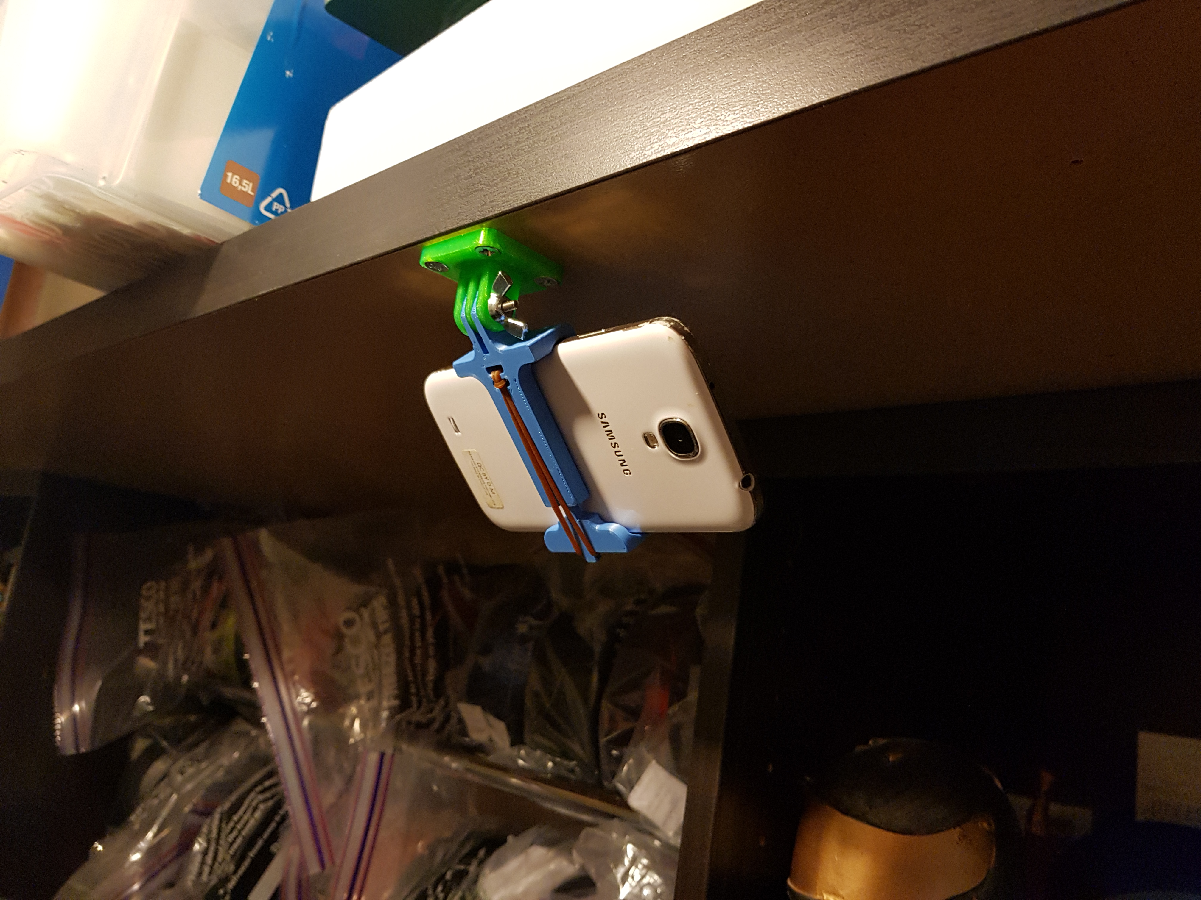 Go Pro Swivel Screw Down Mount