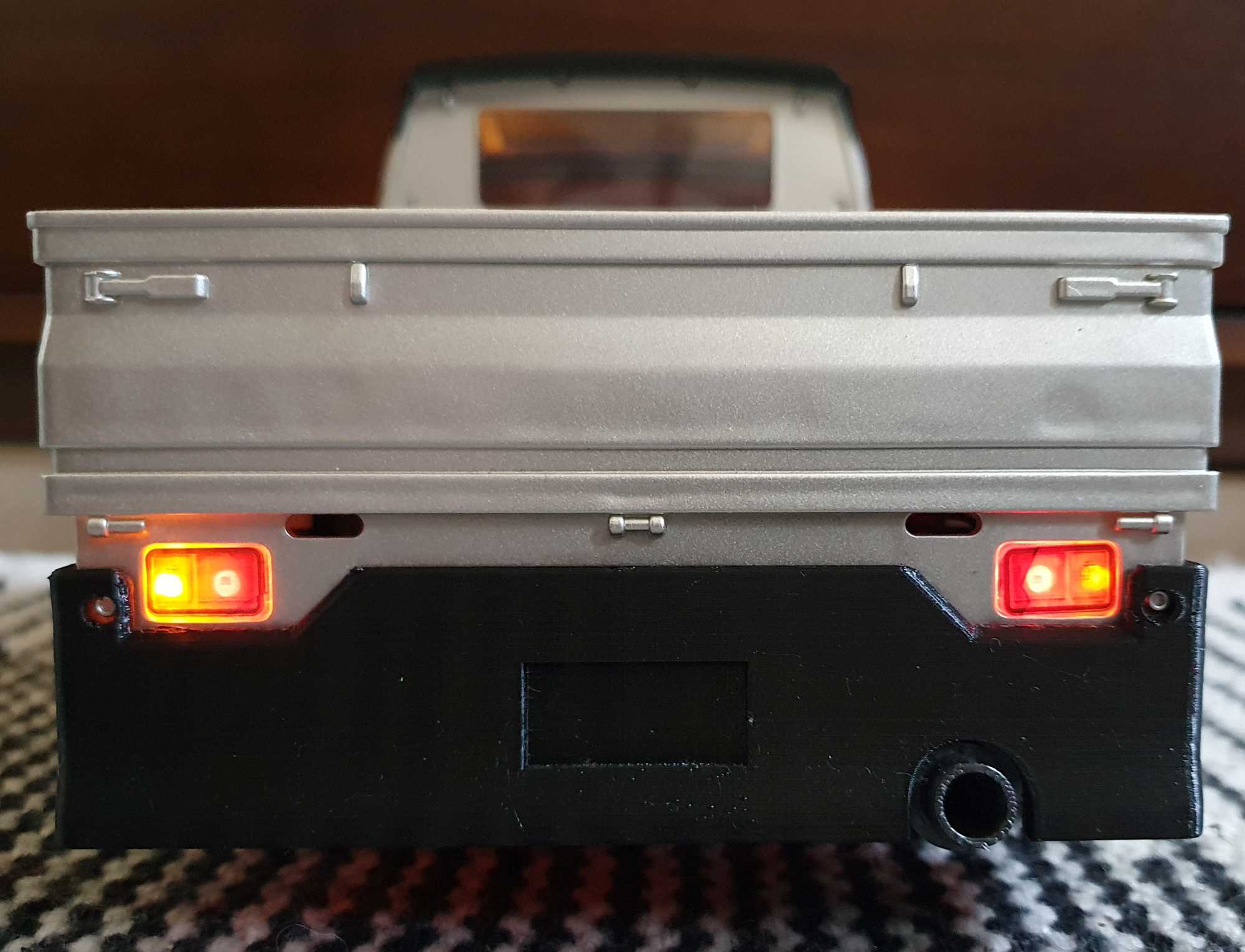 Bodykit D12 rev2 Exhaust and cut bumper (MrVein)