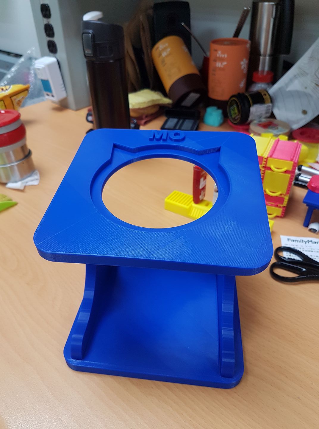 Cat Food Stand