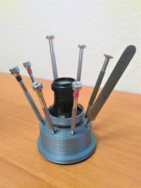 Screwdriver rotary base support