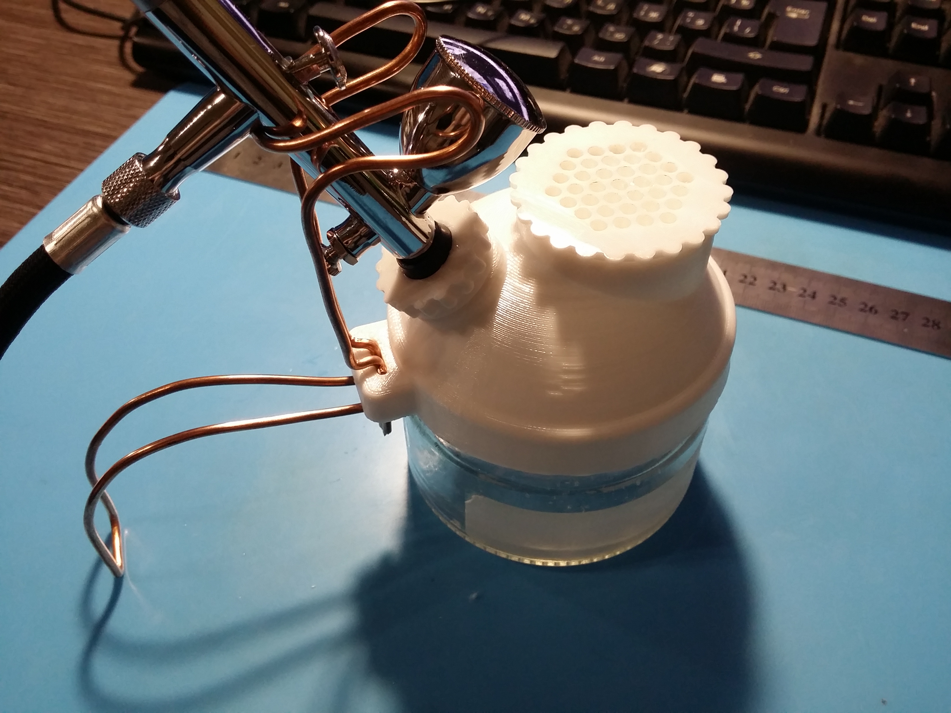 Airbrush Cleaning Pot