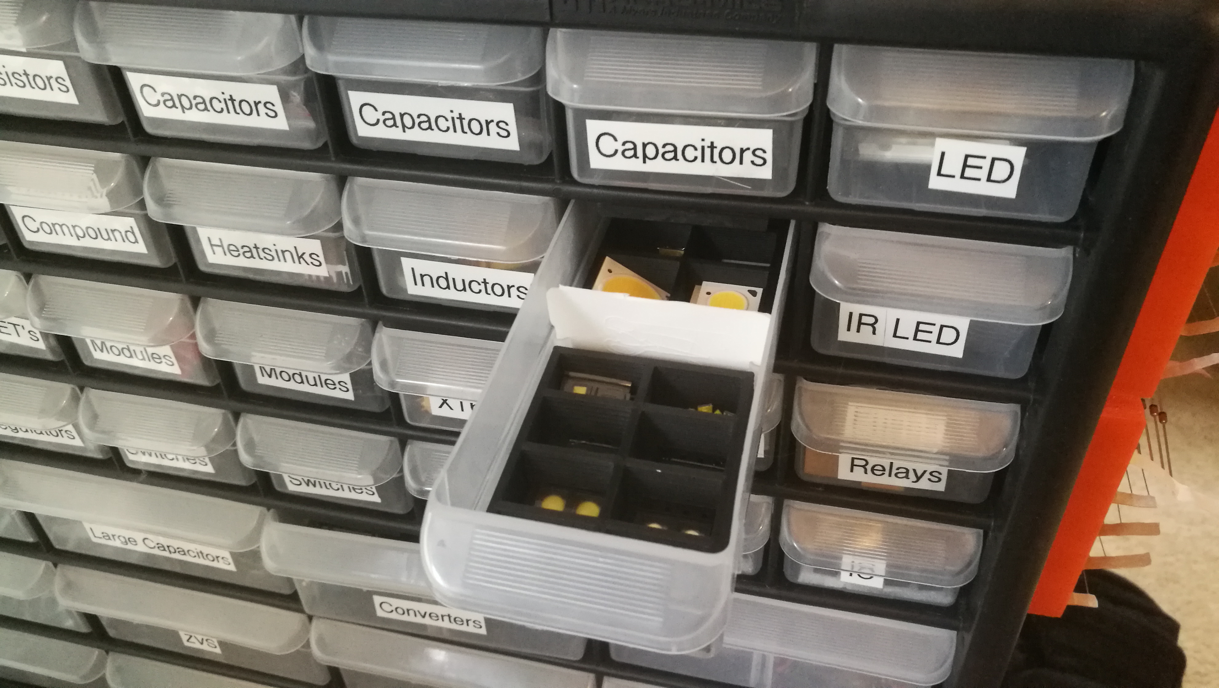 a7bdcaeb-ec5f-43f0-af7b-eeccc37ec75d