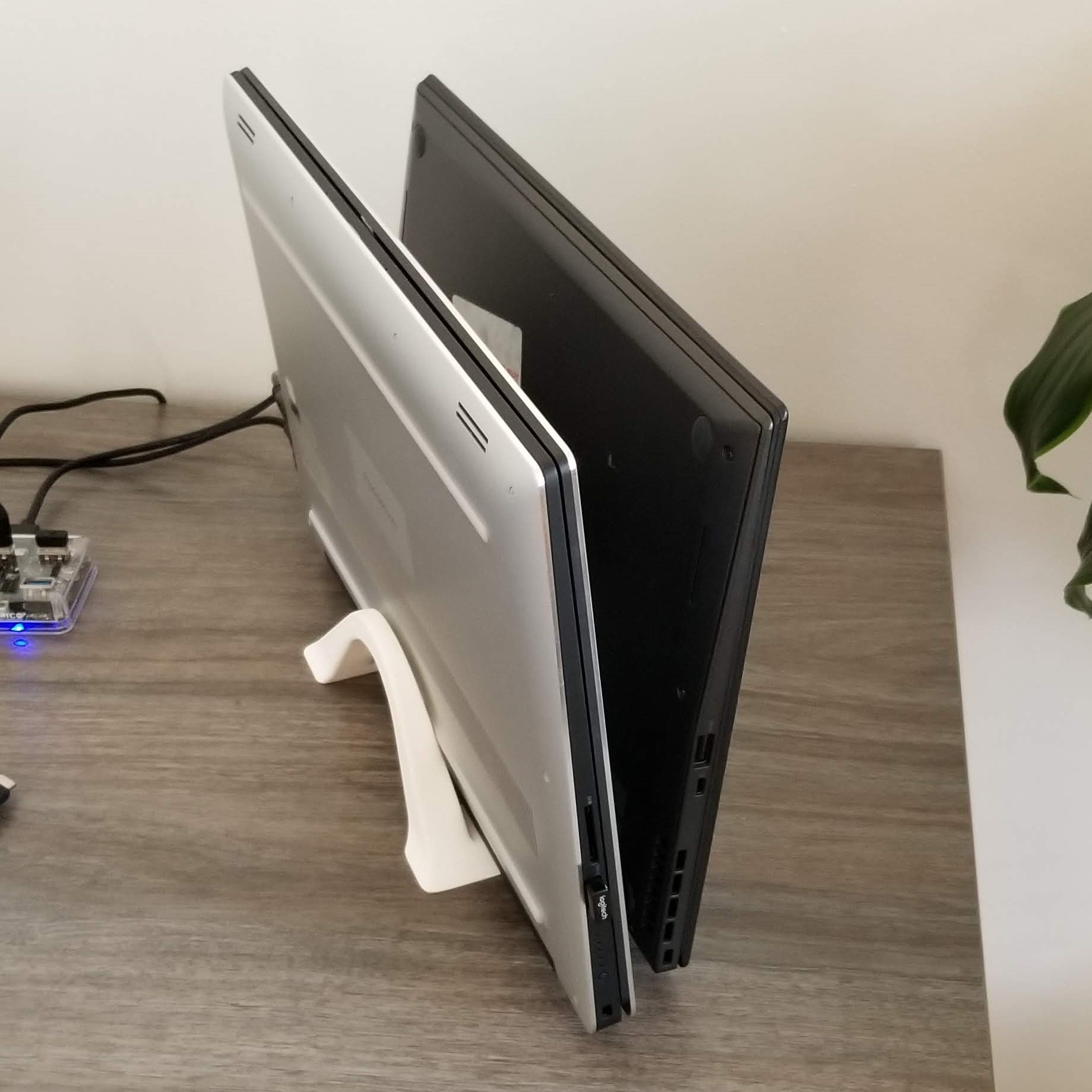 Double Laptop Stand