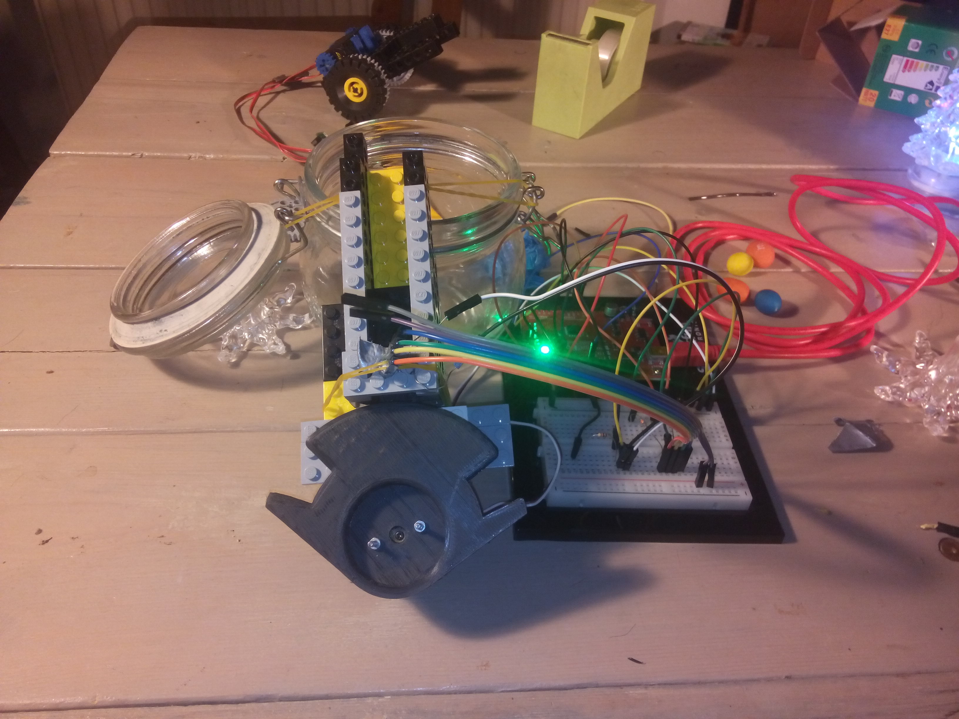 Week-end project M&M sorting machine