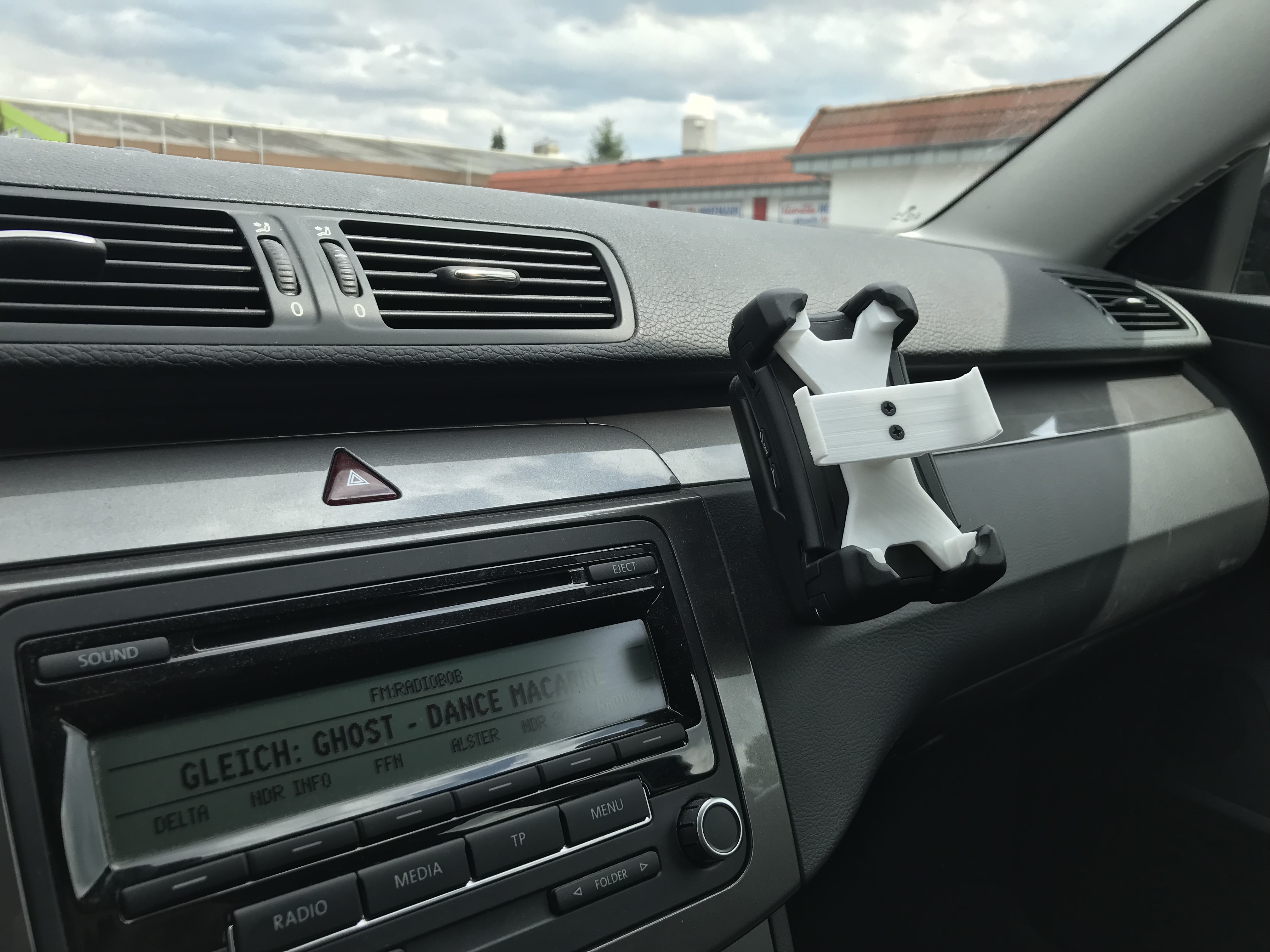 iPhone 6_7_8 mount adapter for Volkswagen Passat B6