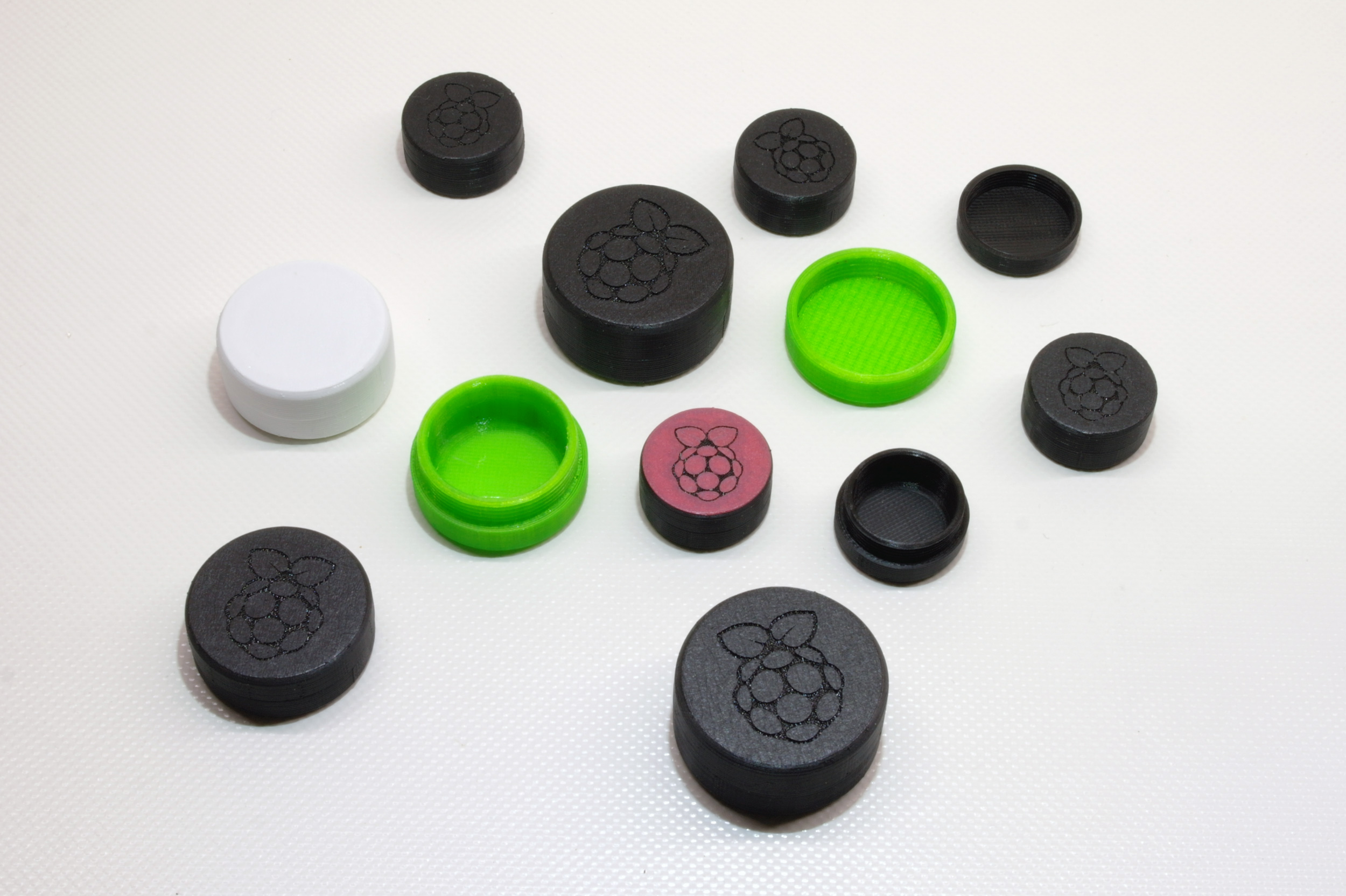 little raspberry pill box 20x40 mm