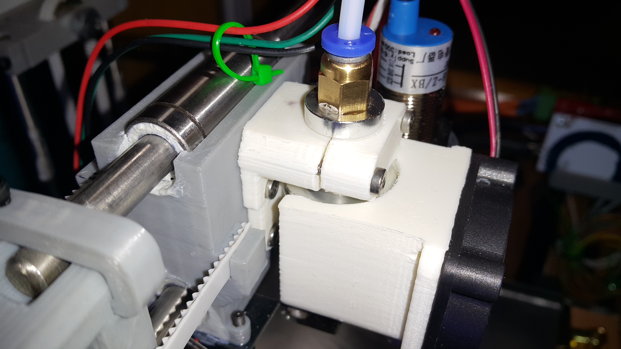 Smartrapcore Alu - Groove mount for e3d hotend, strengthened and reorientated