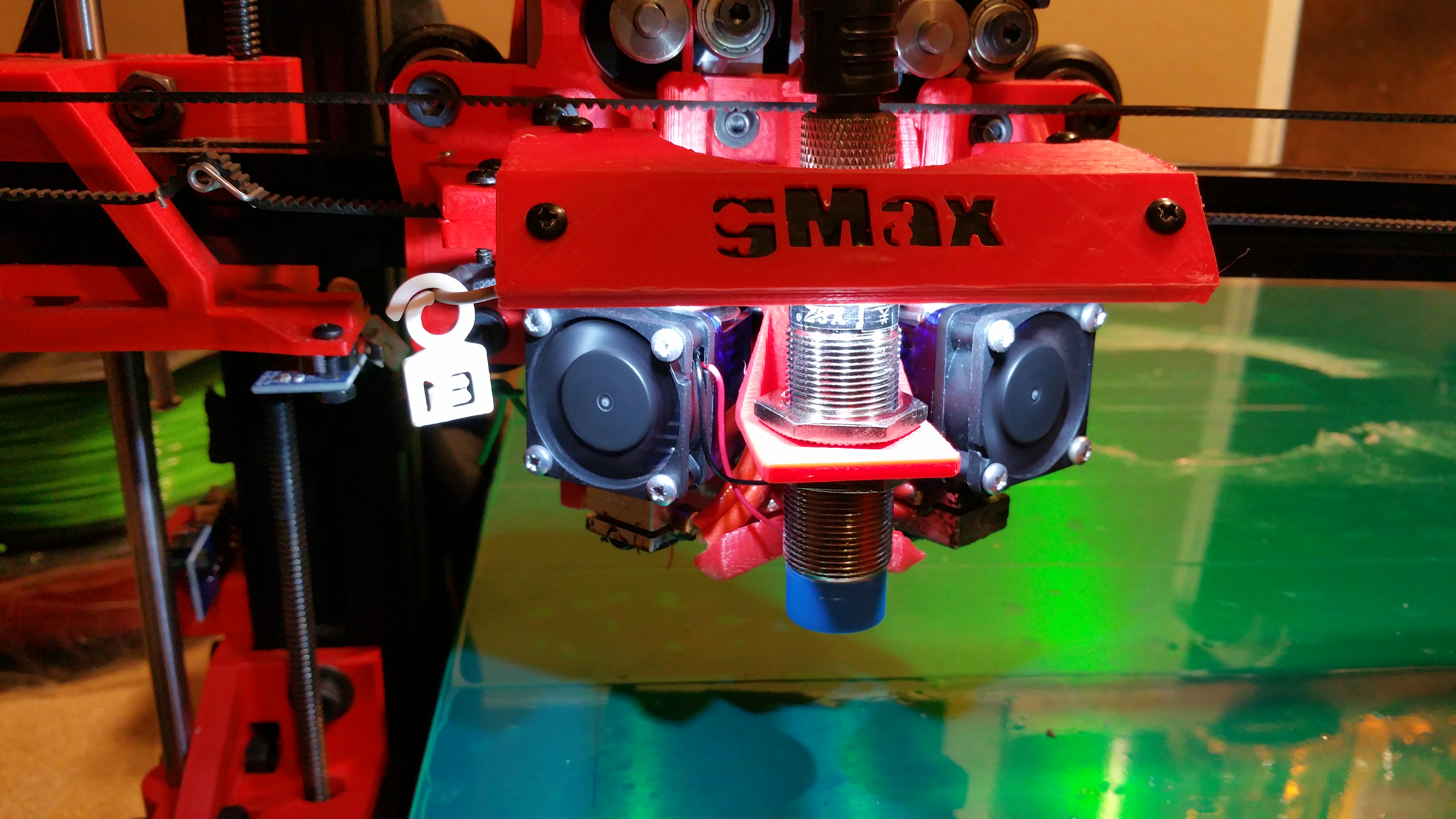 Gmax 1.5 XT Inductive Sensor Bracket and LED Hood