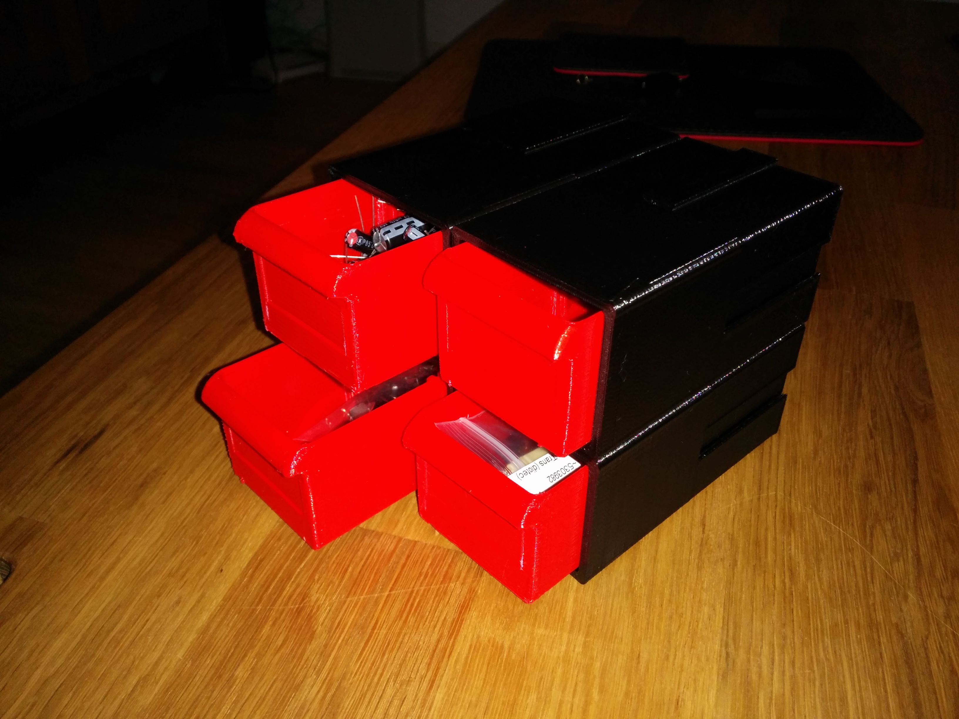 09728990-7087-4d32-bed8-0fbd0174d88f