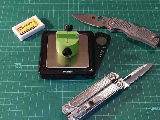 Edge sharpness tester | 3d print model