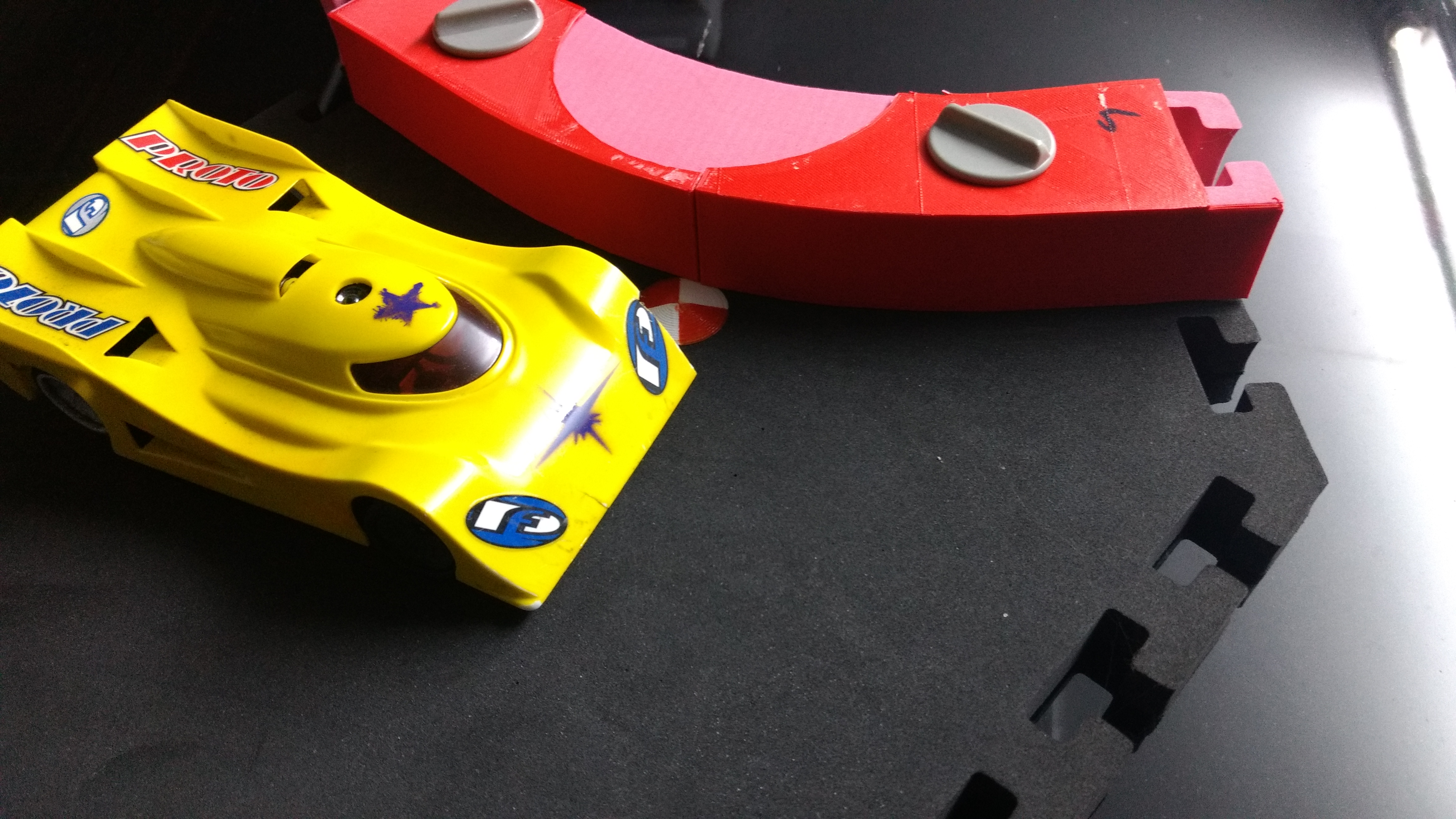 RCP Mini-Z Track 30cm great inner curve cover; Bande für die grosse Innenkurve der 30cm RCP Rennstrecke