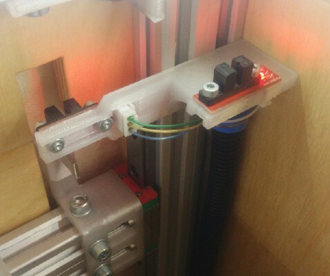 OLD! Strong Y-Carriage for MGN12 rails on 2040 v-slot profile with optical EndStop | 3d print model