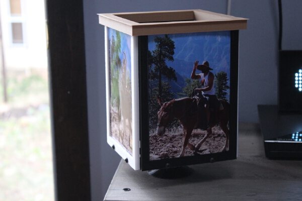 4 Photo Rotating Frame (5x7 photos) | 3d print model