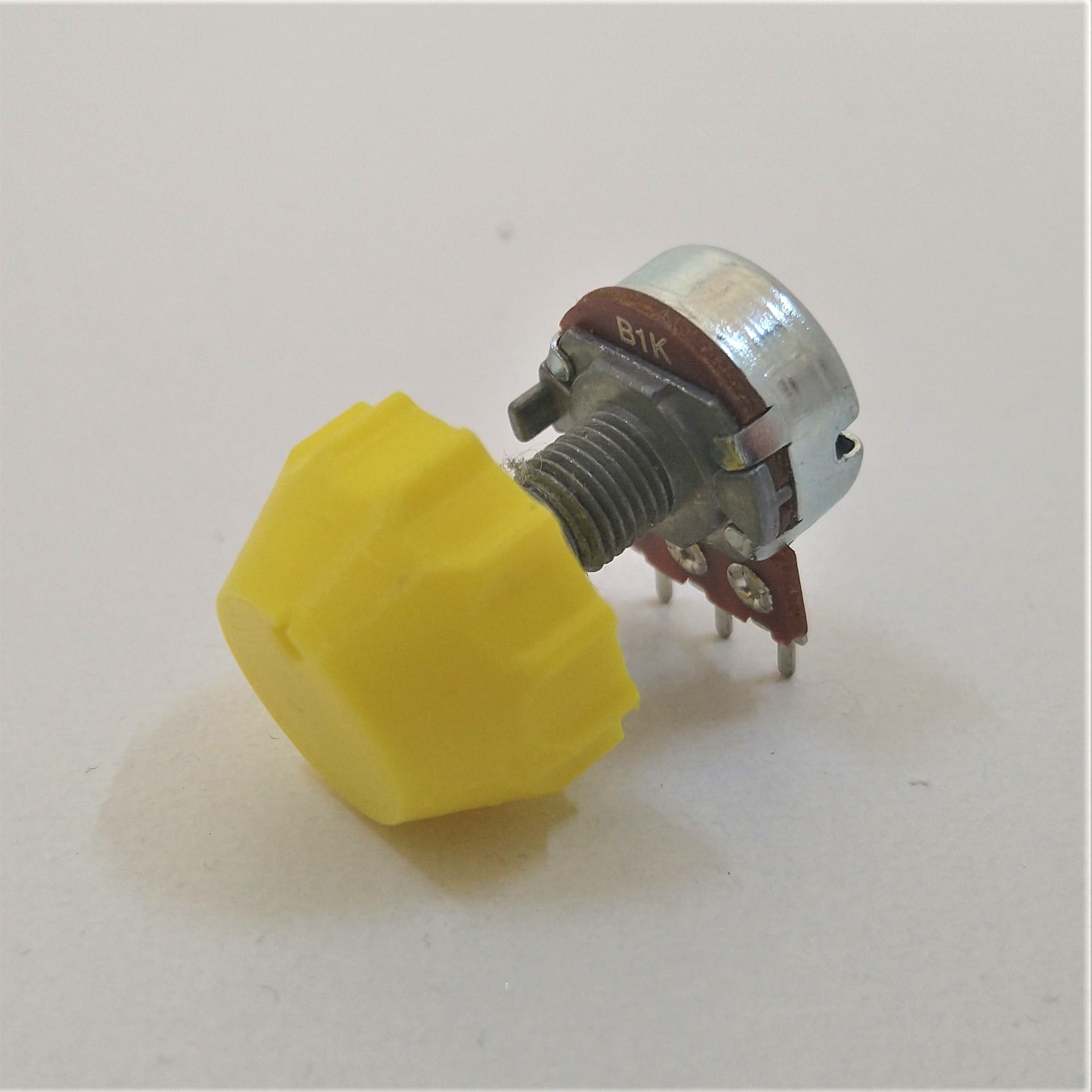 ceb6d7bc-002f-4c6e-a9e9-d347f02fa2d1