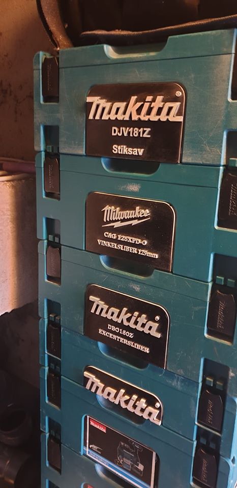 Makita MakPac Sign