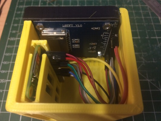 aiiro case for rasberry pi and 1.8" TFT screen | 3d print model