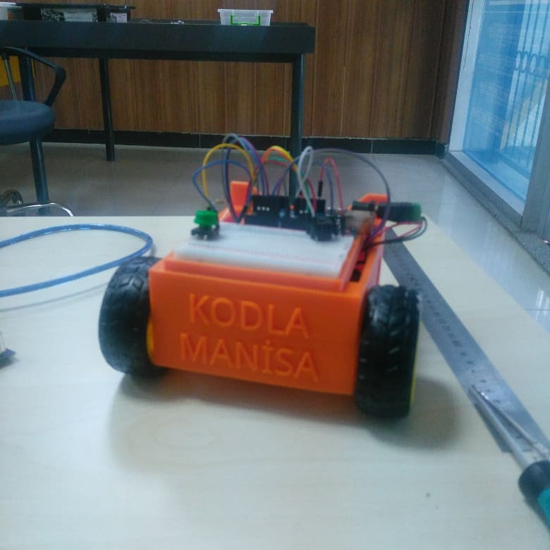 Kodlamanisa Arduino Robot