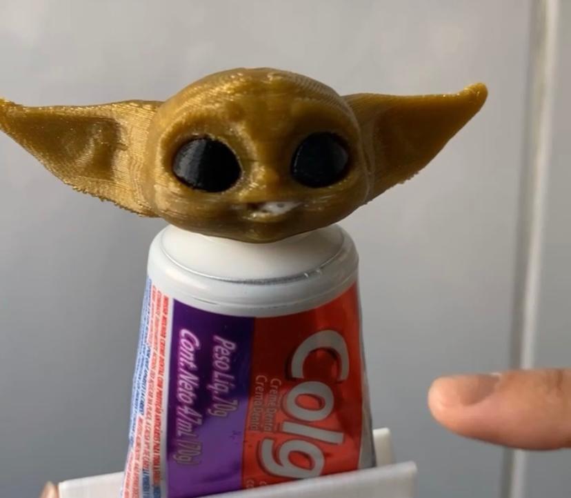 Yoda Toothpaste Vomit - eyes in separate thing