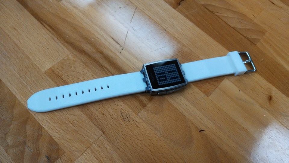 Flexible Pebble Steel Watch Band