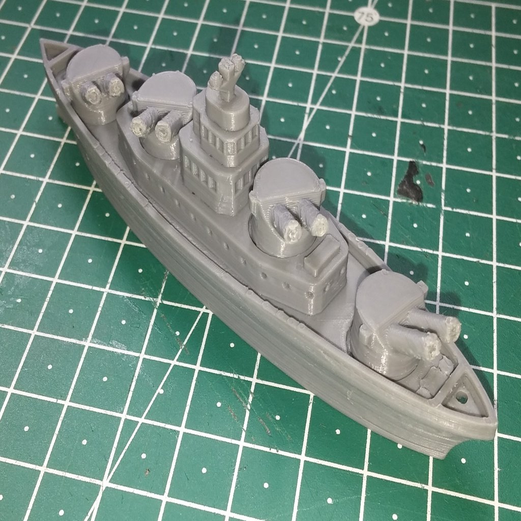 Detailed Battleship with stronger rotating turrets