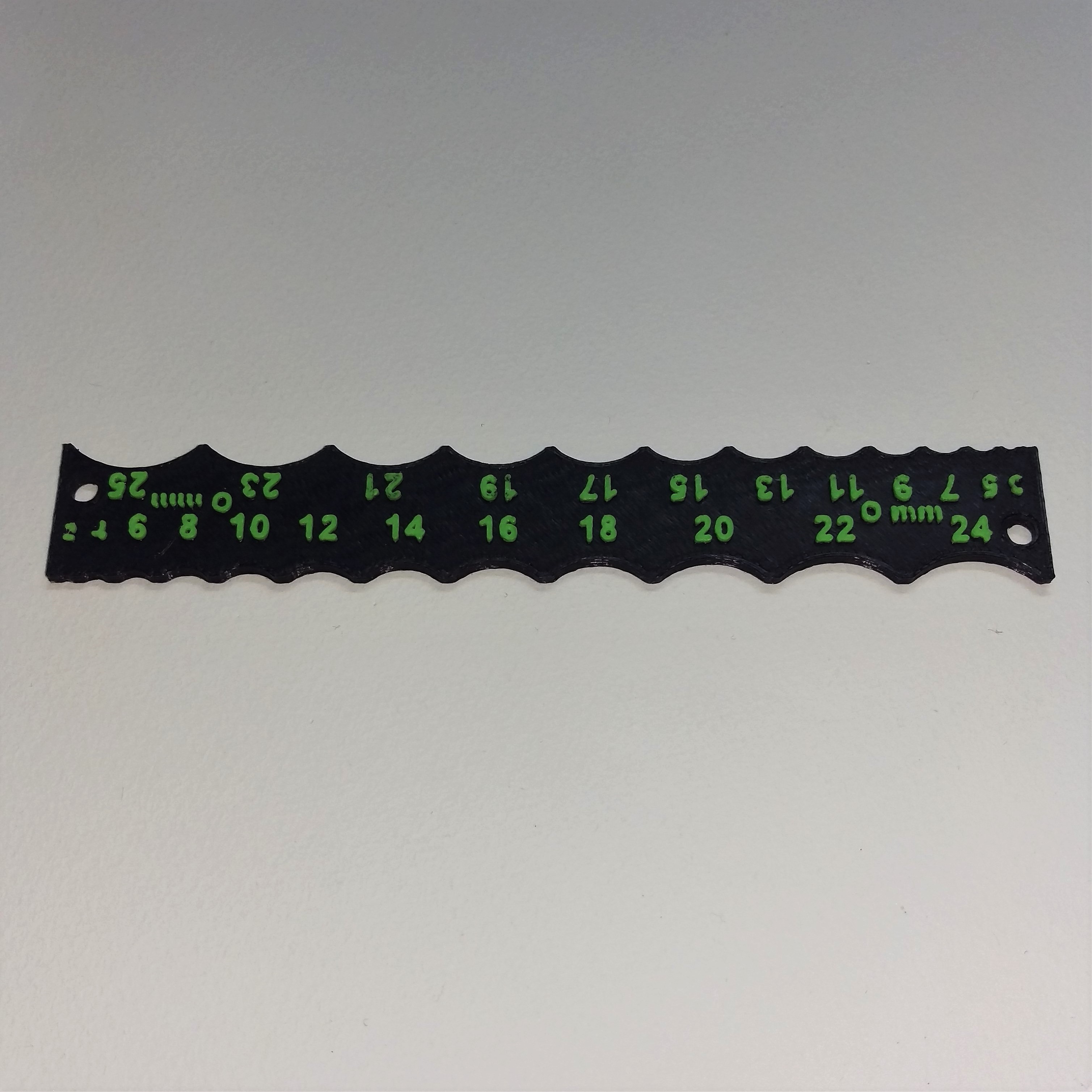 Fillet Gauge 1-25mm (2 Color remx)